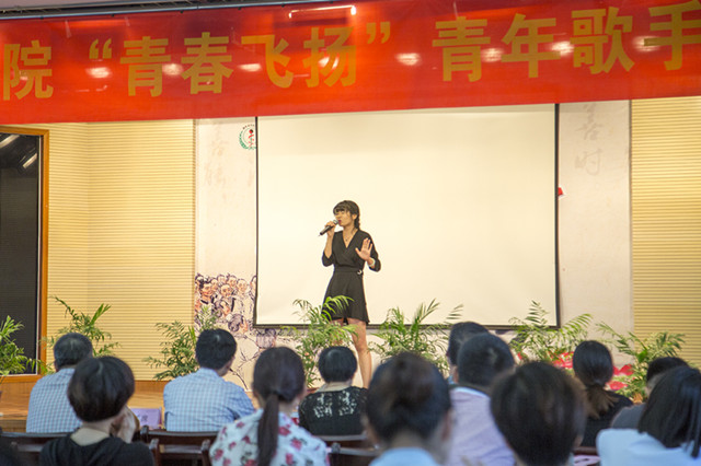 ��ҽԺ��ί�����ഺ����������ഺ������